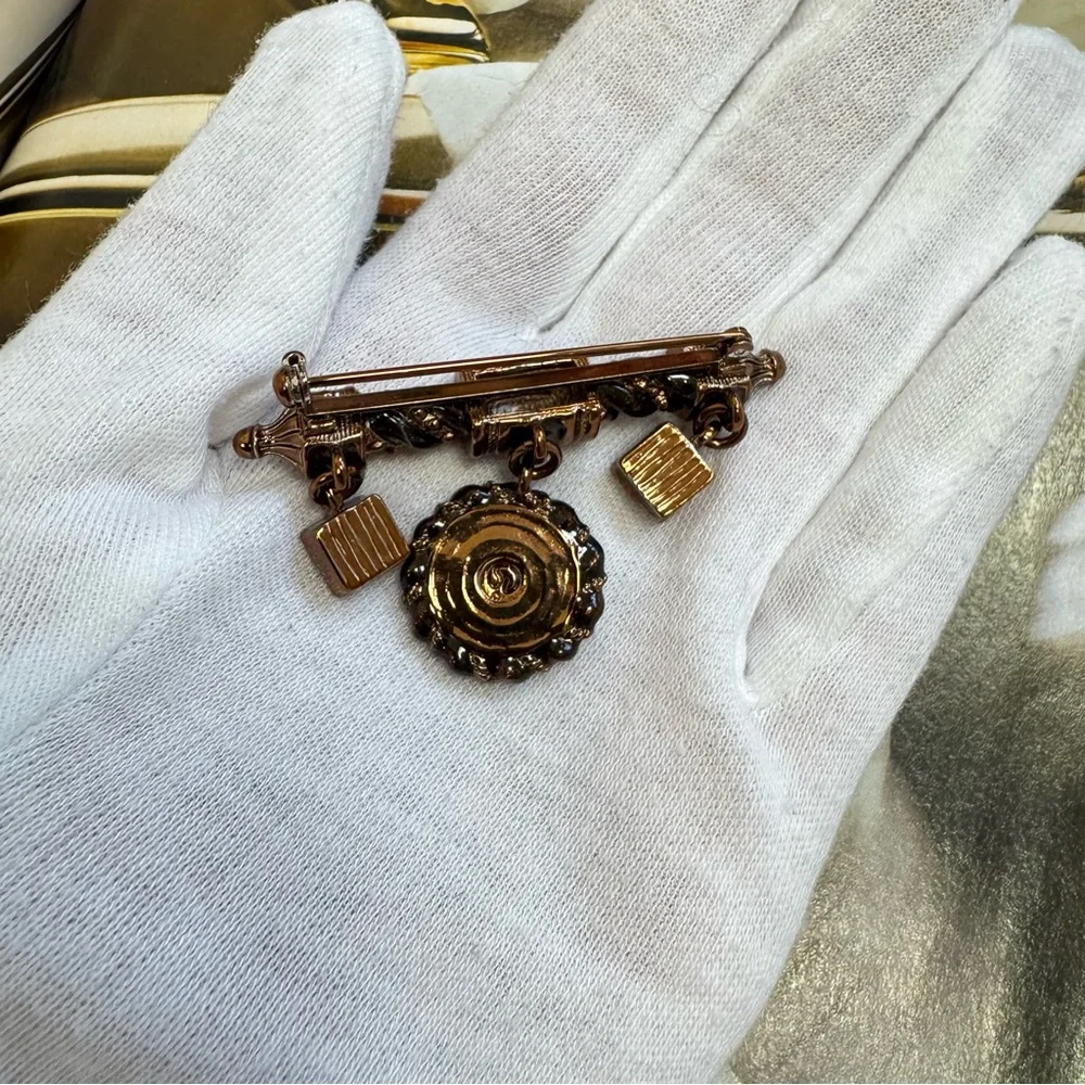 St John Vintage Enamel Bar Pin Brooch Brown Glass Crystal Dangling Charms